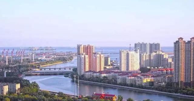 秦皇岛，海滨城市的魅力与风采